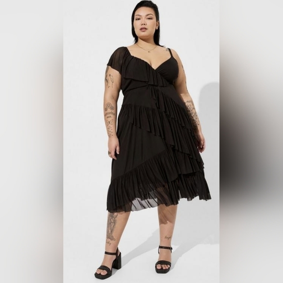 NWOT Torrid Midi Mesh Ruffle Surplice Dress Size 3X / 22-24 - Picture 1 of 7